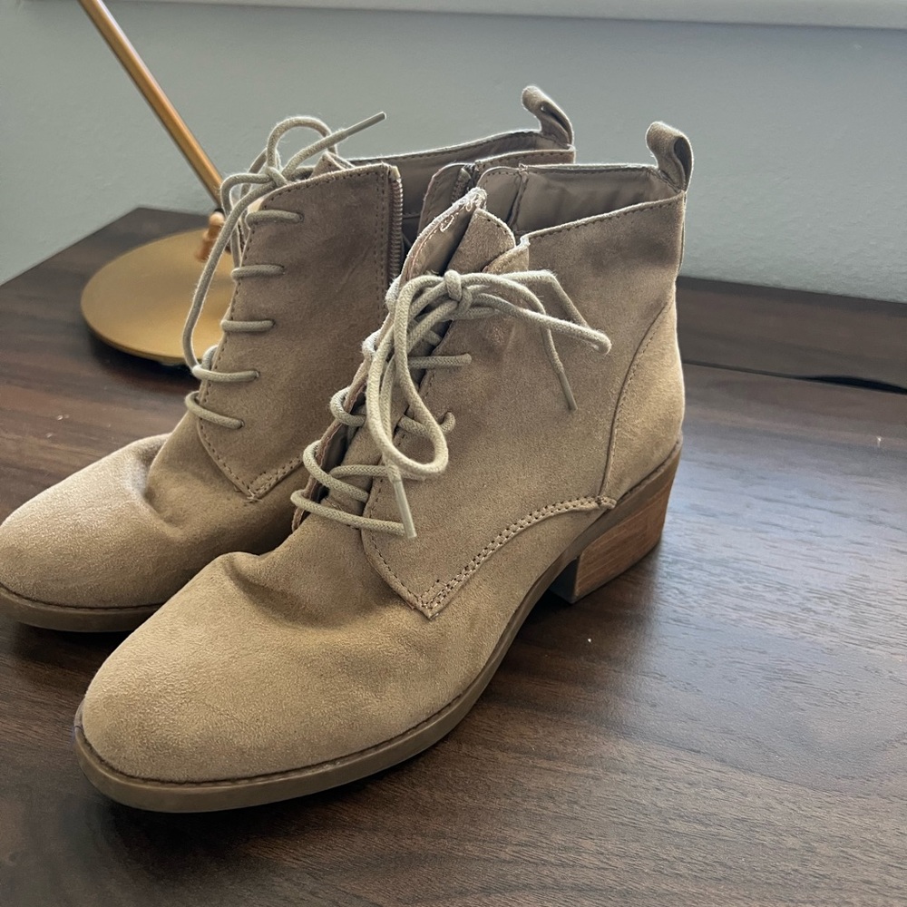 Tan Lace Boots